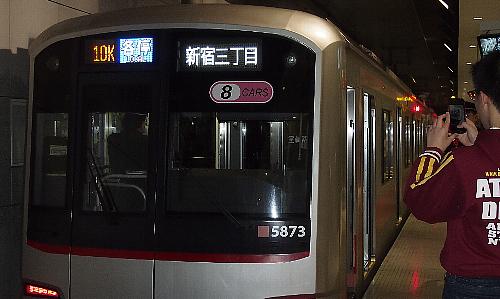 東急車輌の・新宿三丁目行き各停 東急車輌の・新宿三丁目行き各停