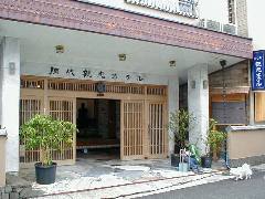 網代観光ホテル・玄関
