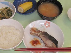 昼食 昼食