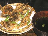 モズクのサクサク掻揚げ