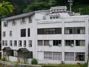 恵比寿屋全景