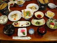 ゆずりは荘の夕食