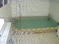 精進湯浴槽 精進湯浴槽