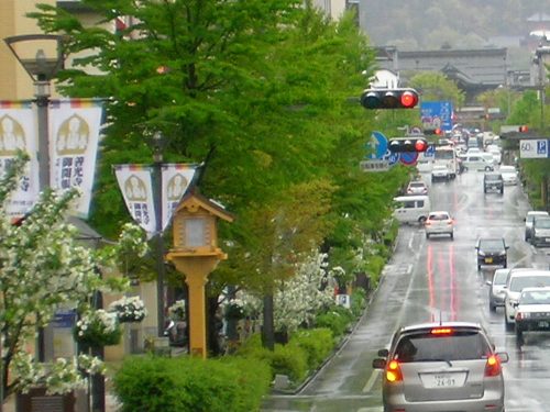 善光寺への道・中央通り 善光寺への道・中央通り
