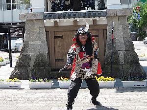 {eBǍ