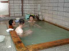 名号湯・浴槽
