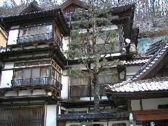 しにせ旅館の和風建築