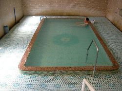 亀川温泉・亀陽泉浴槽