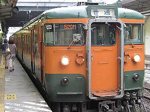 吾妻線の列車
