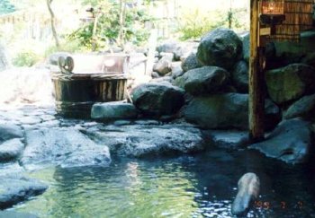 青荷温泉の露天風呂２
