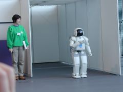 ASIMO 1