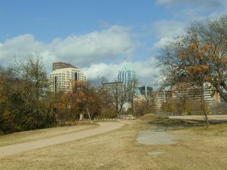 Downtown̂