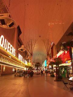 Freemont Street Experience(_O)