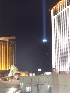 Luxor̖i