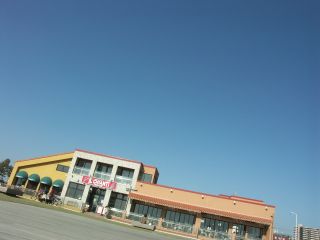 HׂiL CHIANTI BEACHE