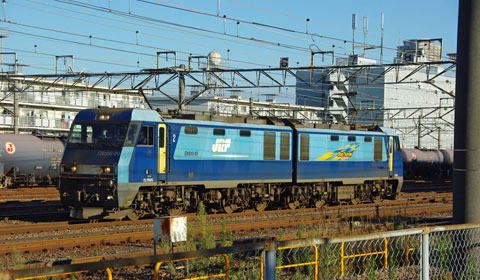 EH200