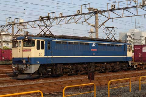 EF65