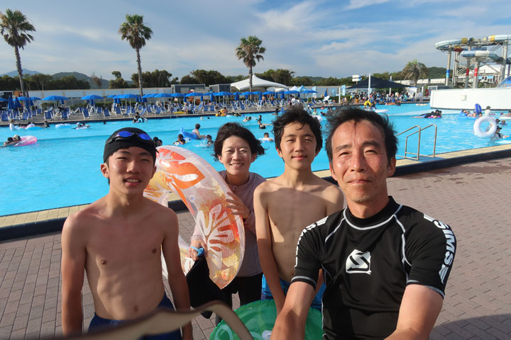 ��郍���O�r�[�`