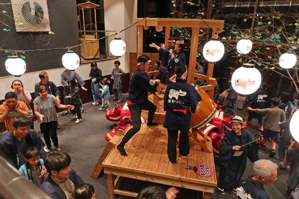 �����΂��I�x��񂵂�