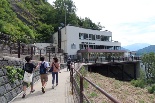 �����_�����X�g�n�E�X��