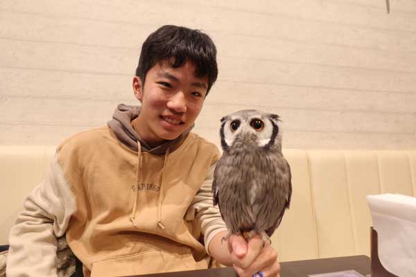 ���j�ƃt�N���E