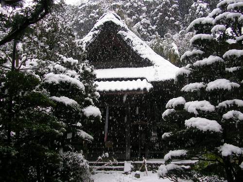 雪の常楽寺・鎌倉市大船