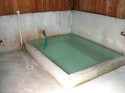 草津温泉・千歳の湯浴槽