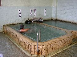 小浜温泉・浜の湯浴槽