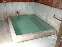 千歳の湯浴槽