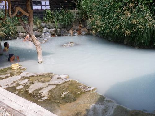 鶴の湯温泉露天風呂