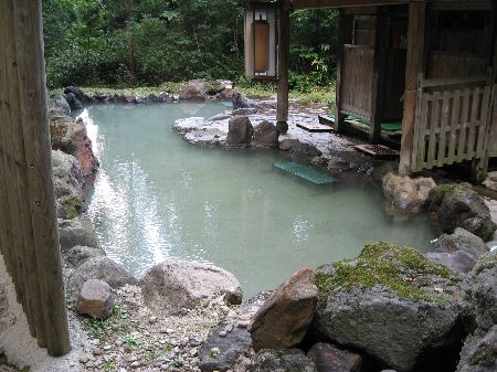 蟹場温泉の露天風呂